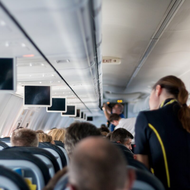 How much money does a Flight Attendant make ?